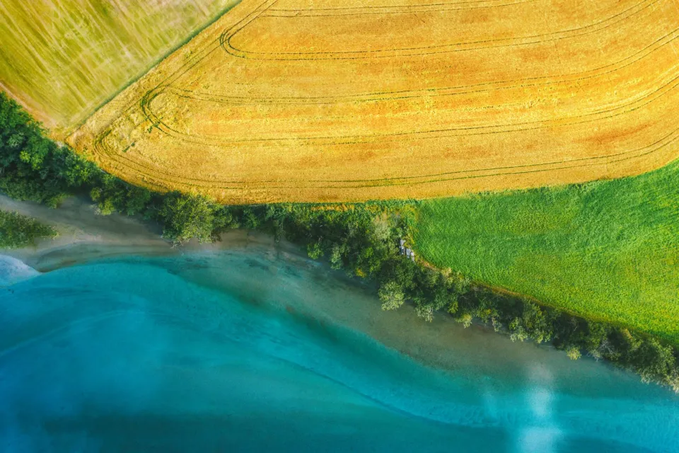 farmland-shoreline